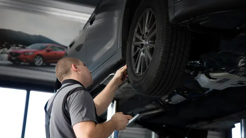 APK, onderhoud, reparatie, garage, service, auto, mazda, james, nieuwe apk, gratis apk, banden, monteur, mazda onderhoud